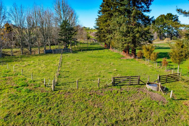 Photo of property in 64 Peacockes Lane, Peacocke, Hamilton, 3282