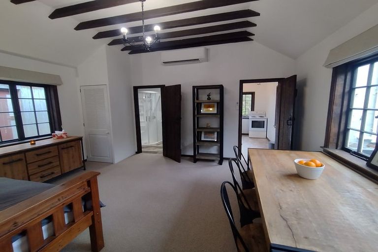 Photo of property in 19 Torwood Road, Khandallah, Wellington, 6035