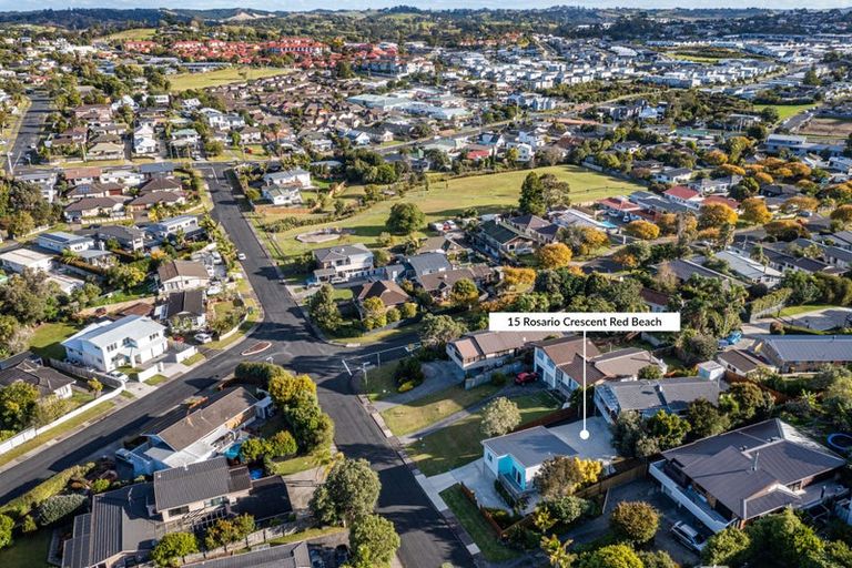 Photo of property in 15 Rosario Crescent, Red Beach, 0932
