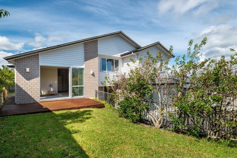 Photo of property in 116 Glendhu Road, Bayview, Auckland, 0629