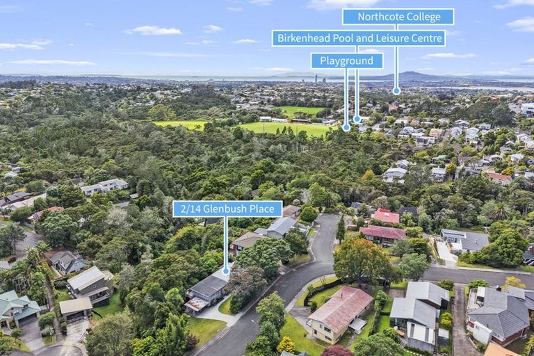 Photo of property in 2/14 Glenbush Place, Birkenhead, Auckland, 0626