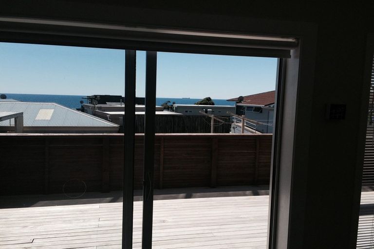 Photo of property in 23a/3 Hamblyn Street, Strandon, New Plymouth, 4312