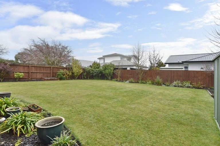 Photo of property in 32 Kensington Avenue, Rangiora, 7400