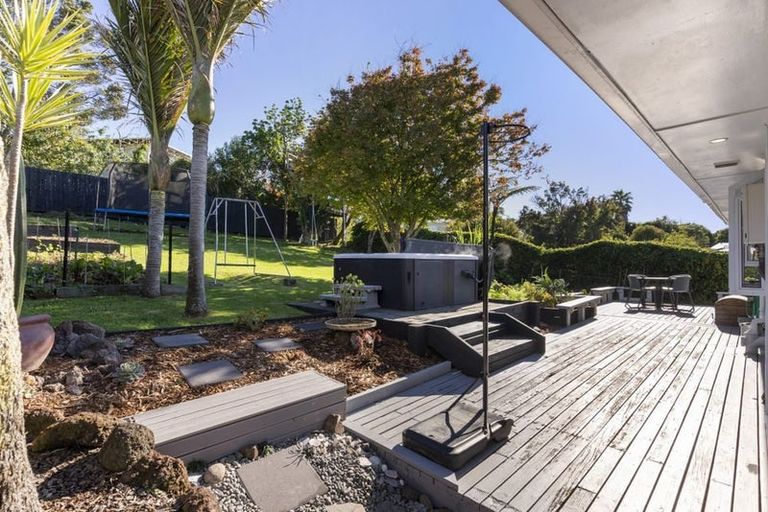 Photo of property in 31 Lingfield Street, Glenfield, Auckland, 0629