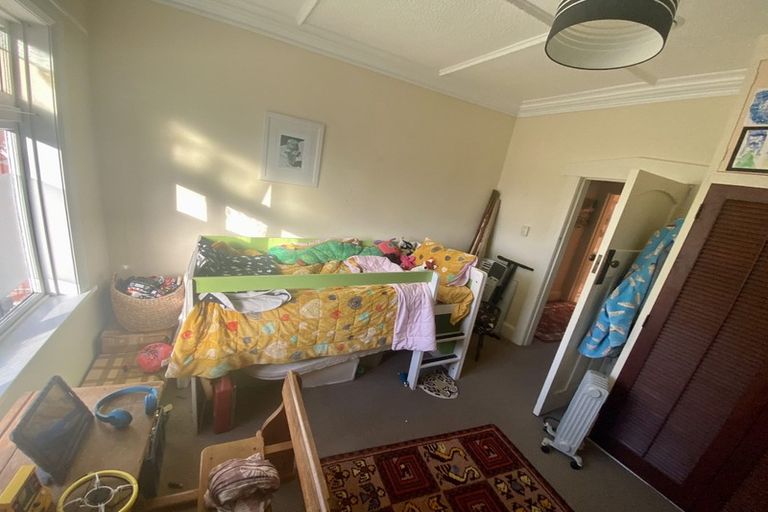 Photo of property in 1 The Parade, Island Bay, Wellington, 6023