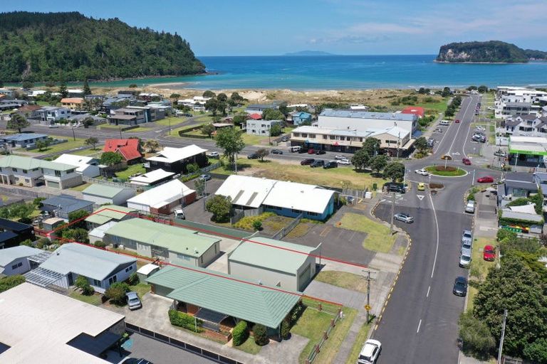 Photo of property in 104 Hetherington Road, Whangamata, 3620
