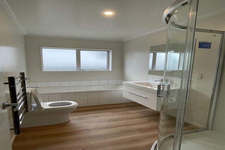 Photo of property in 25 Stockport Grove, Churton Park, Wellington, 6037