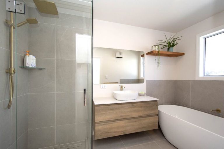 Photo of property in 54 Castletown Place, New Brighton, Christchurch, 8083