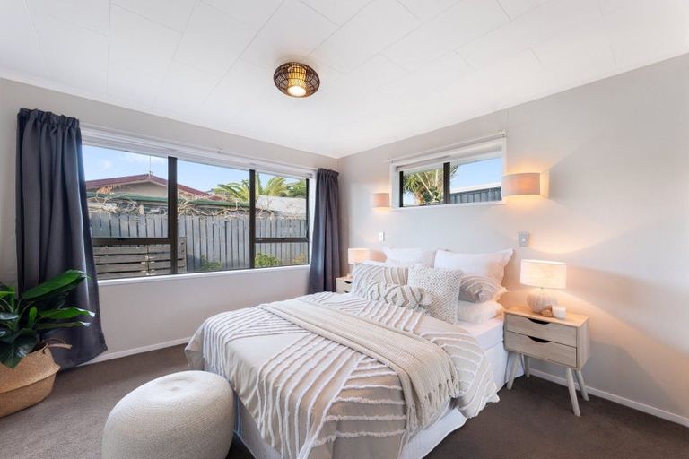 Photo of property in 2/28 Seaspray Drive, Mount Maunganui, 3116