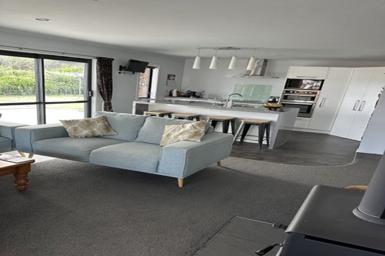 Photo of property in 5 Oxnam Place, Foxton Beach, Foxton, 4815