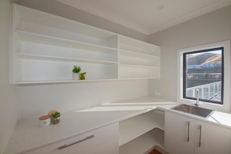 Photo of property in 16 Rochdale Drive, Churton Park, Wellington, 6037