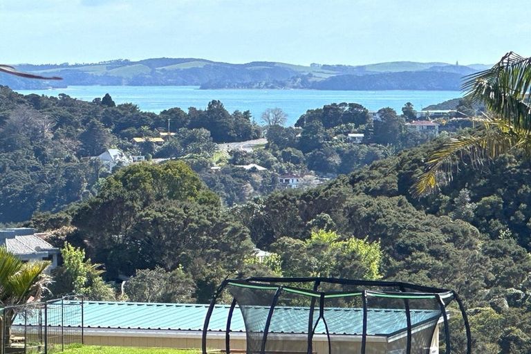 Photo of property in 112 Te Haumi Drive, Paihia, 0200