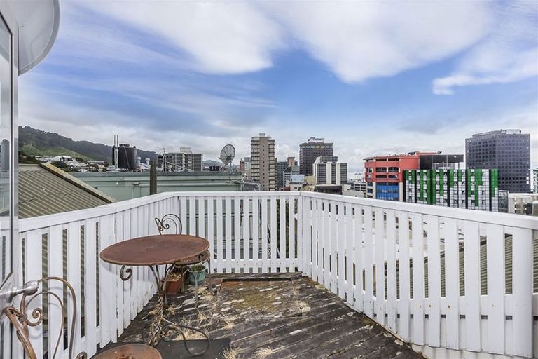 Photo of property in 219u4 The Terrace, Wellington Central, Wellington, 6011