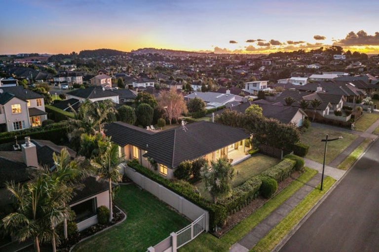 Photo of property in 44 Grace James Road, Pukekohe, 2120