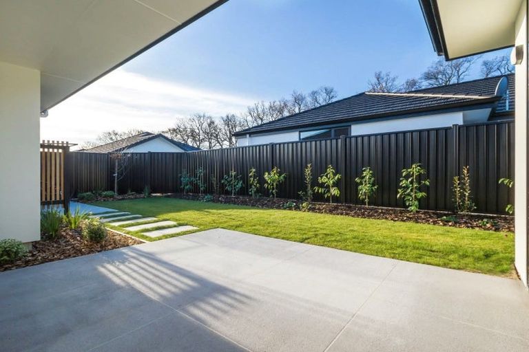 Photo of property in 33 Oakdale Grove, Richmond, 7020