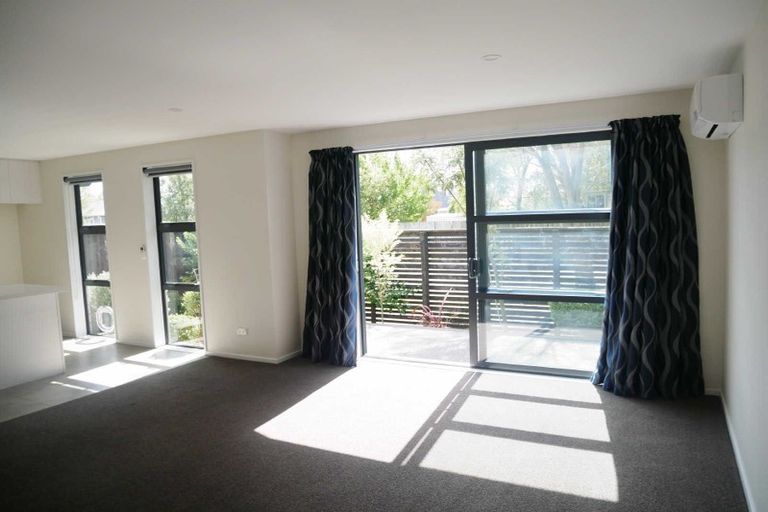 Photo of property in 53b Grafton Street, Waltham, Christchurch, 8011