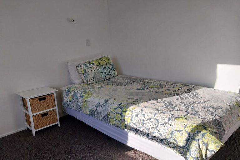 Photo of property in 1a Breadalbane Road, Havelock North, 4130