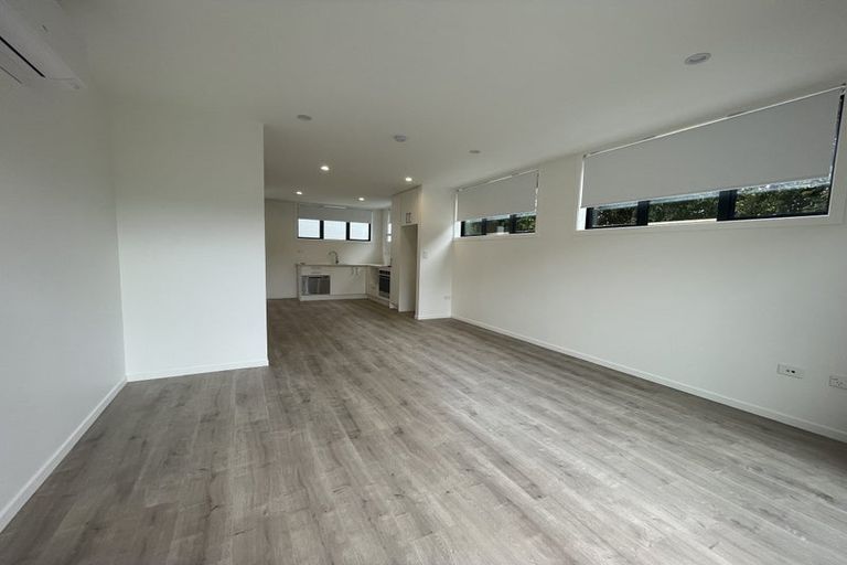 Photo of property in 12/12 Tawa Road, Te Atatu Peninsula, Auckland, 0610