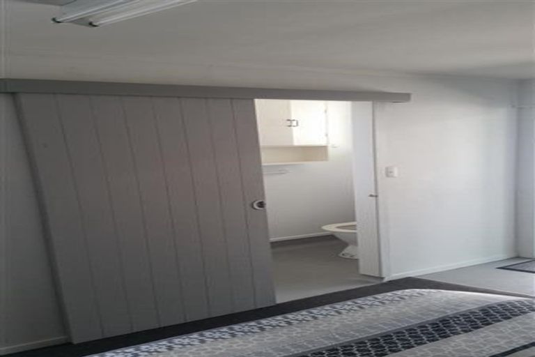 Photo of property in 1 Littler Place, Hamilton East, Hamilton, 3216