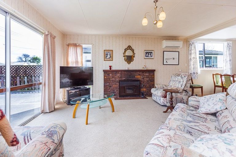 Photo of property in 13 Vera Street, Marton, 4710