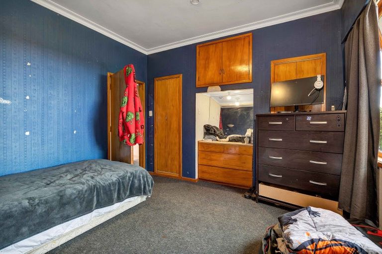 Photo of property in 19 Clifford Road, Eltham, 4322