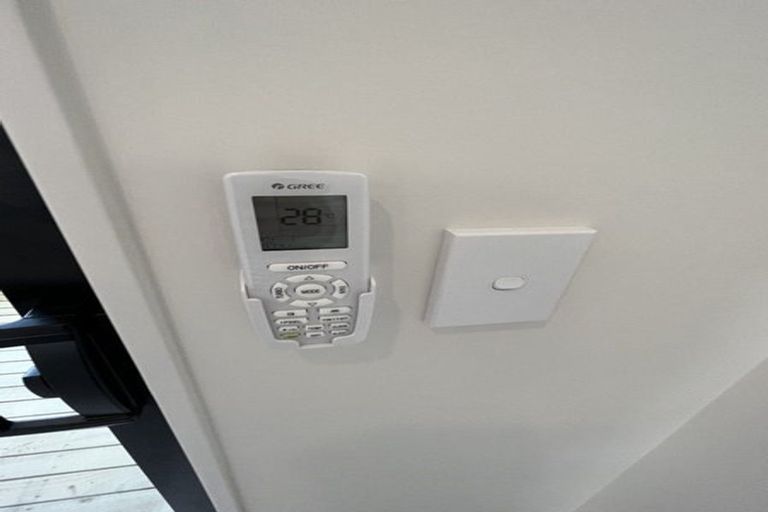 Photo of property in 7/241 Don Buck Road, Massey, Auckland, 0614