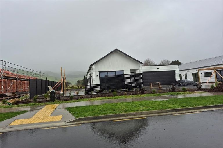 Photo of property in 6 Mataikokako Loop, Kawakawa Bay, 2585