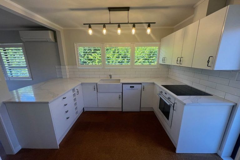 Photo of property in 21b Nukumea Common, Orewa, 0931