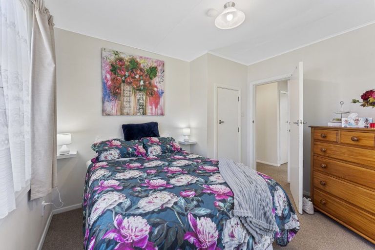 Photo of property in 113 Hine Road, Wainuiomata, Lower Hutt, 5014