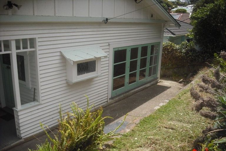 Photo of property in 64 Waipapa Road, Hataitai, Wellington, 6021