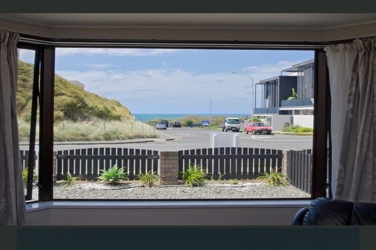 Photo of property in 1/394 Oceanbeach Road, Mount Maunganui, 3116