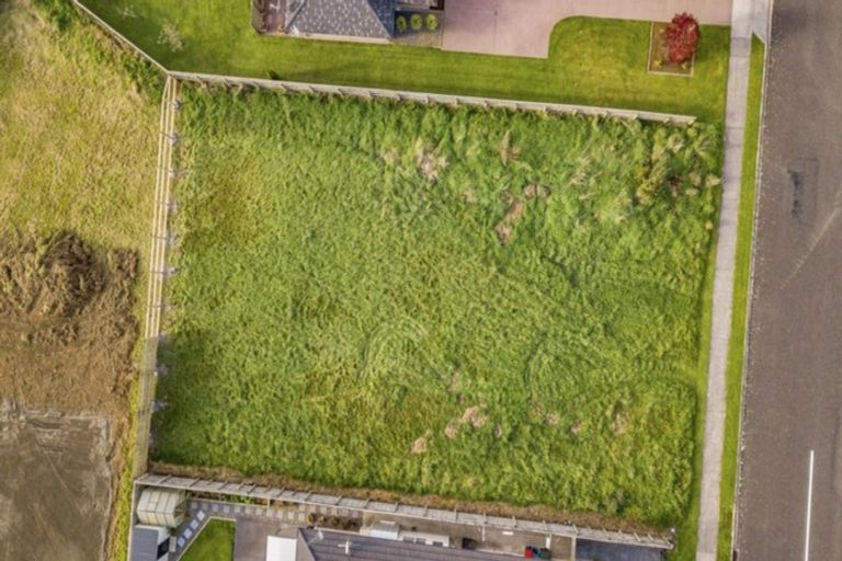 Photo of property in 10 Mercade Close, Stratford, 4332