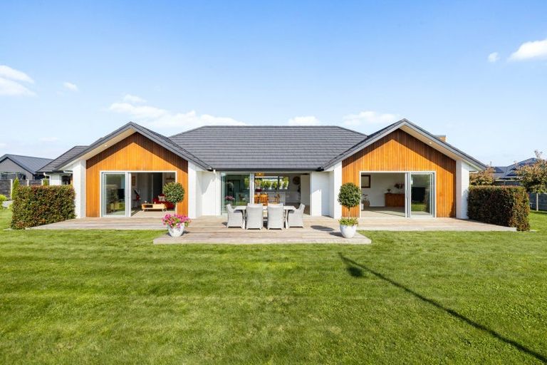Photo of property in 10 Artistic Avenue, Leamington, Cambridge, 3432