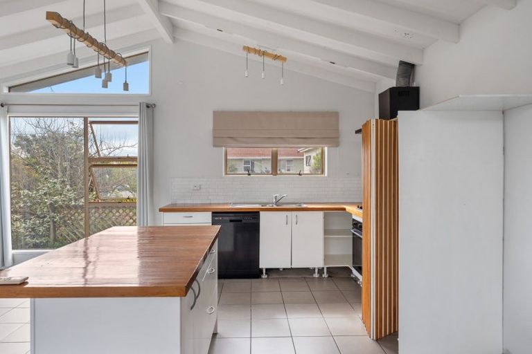Photo of property in 62 Toi Street, Otaki Beach, Otaki, 5512