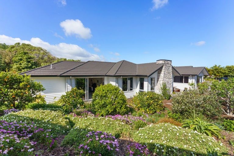 Photo of property in 23 Petrel Close, Paraparaumu Beach, Paraparaumu, 5032