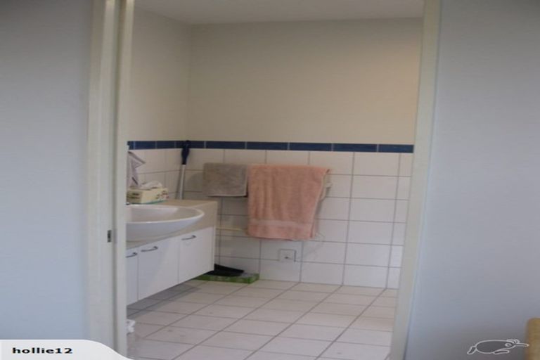 Photo of property in 4 Oakford Close, Riccarton, Christchurch, 8011