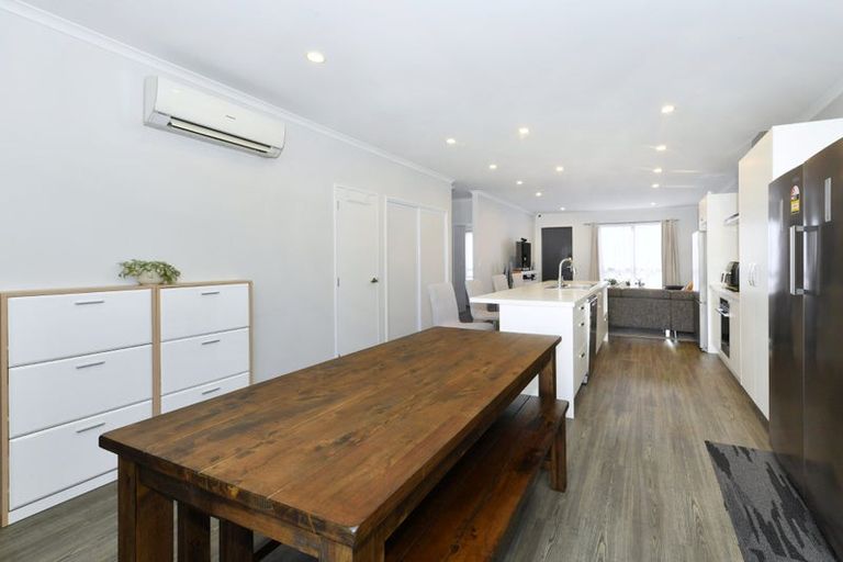 Photo of property in 25 William Dawson Crescent, Wigram, Christchurch, 8025