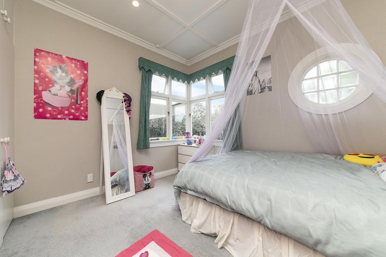 Photo of property in 54 Queen Street, Riverhead, 0820