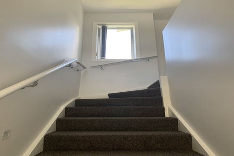 Photo of property in 4 Glide Lane, Whitby, Porirua, 5024