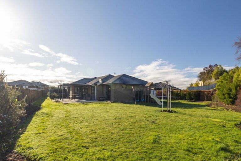 Photo of property in 17 Macdonald Heights, Feilding, 4702