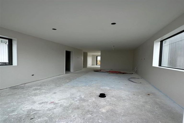 Photo of property in 125a Grove Road, Papakura, 2110