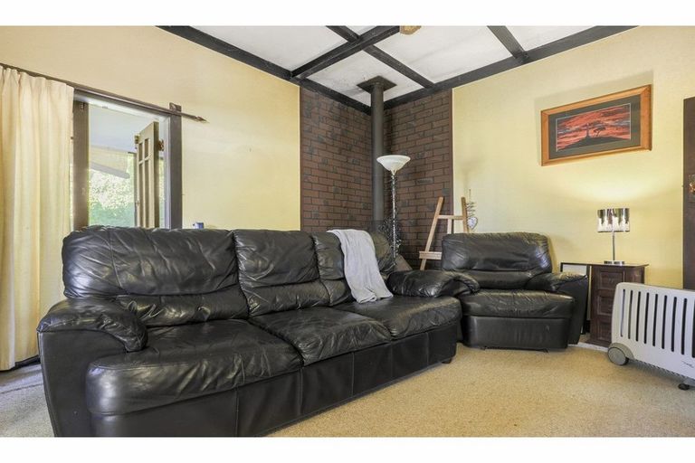 Photo of property in 76 Manuroa Road, Takanini, 2112