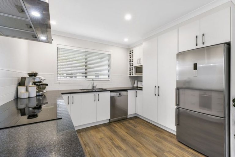 Photo of property in 3 Cowell Crescent, Pyes Pa, Tauranga, 3112