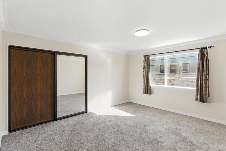 Photo of property in 5 Karaka Street, Otaki Beach, Otaki, 5512