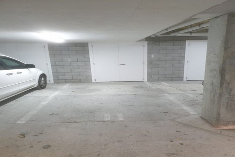 Photo of property in 11/2u Hindmarsh Street, Johnsonville, Wellington, 6037