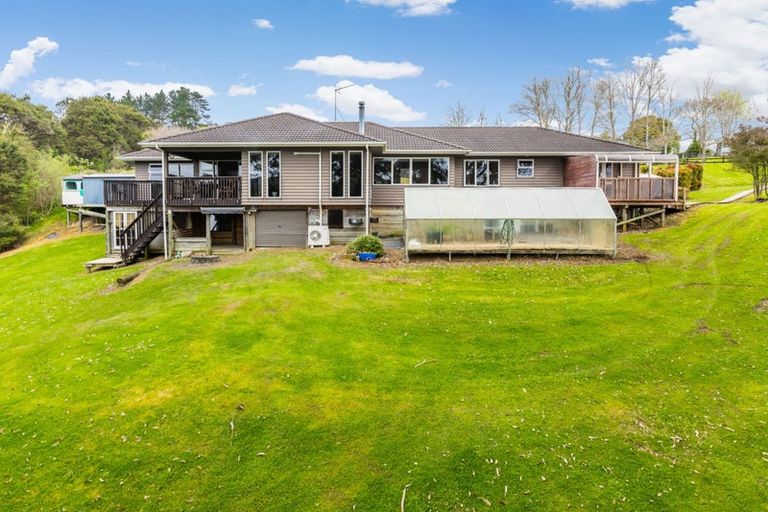 Photo of property in 158 Judge Richardson Drive, Opaheke, Papakura, 2584