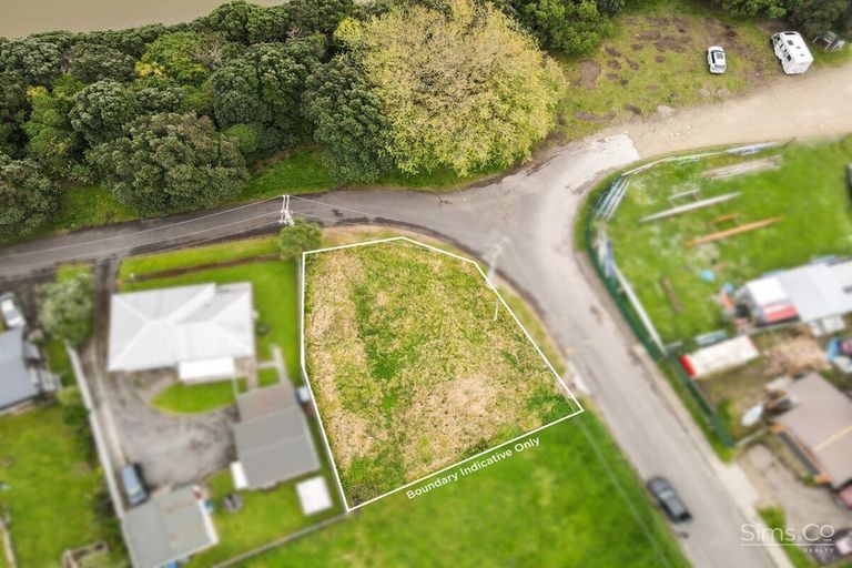 Photo of property in 1 Takarangi Street, Putiki, Whanganui, 4500