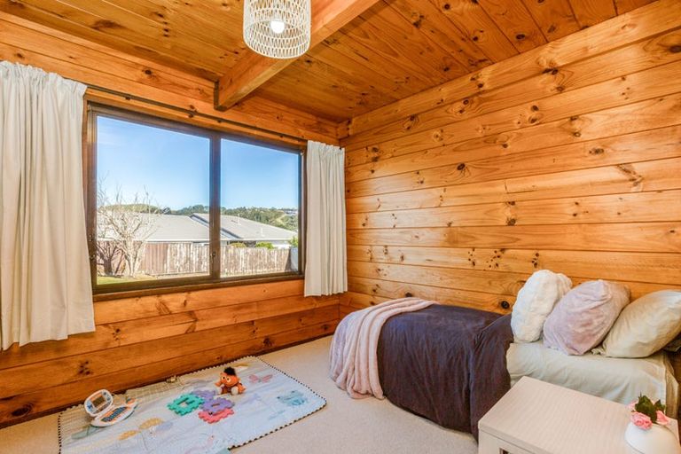 Photo of property in 90 Discovery Drive, Whitby, Porirua, 5024