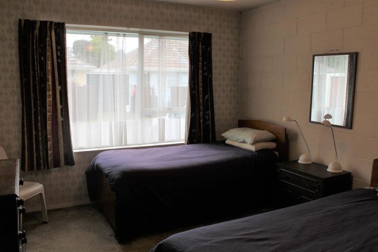 Photo of property in 2/372 Hereford Street, Linwood, Christchurch, 8011