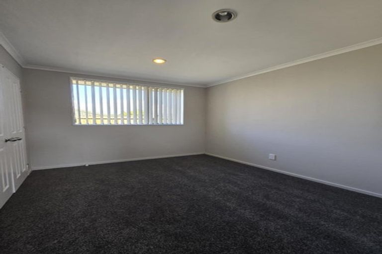 Photo of property in 5 Prado Drive, Pukekohe, 2120